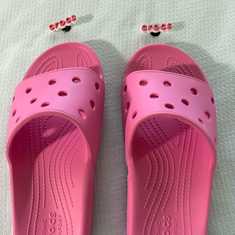 Crocs Classic Slides, Taffy Pink, Size 10, NWT